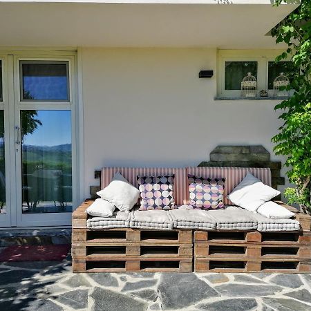 Holiday Home Cannubi In Barolo Exterior foto