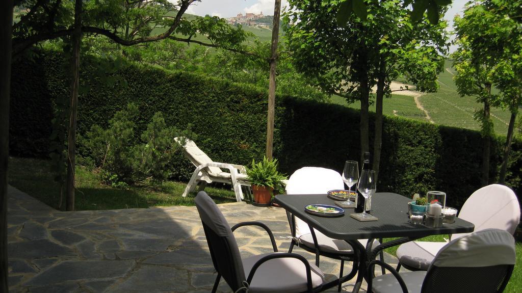 Holiday Home Cannubi In Barolo Exterior foto